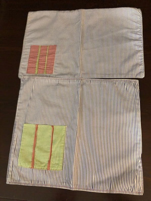 Children's striped fabric placemats like new, 2 pieces