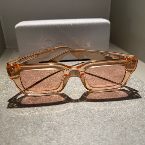 Chimi sunglasses pink like new