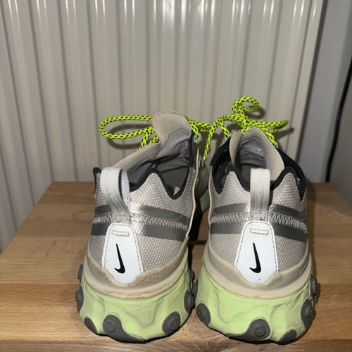 Nike athletic shoes like new, size 39, Nikereact