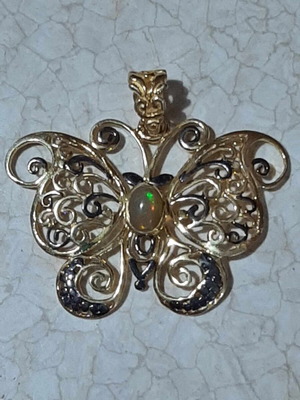 Silver 925 butterfly pendant with real opal gold color, new