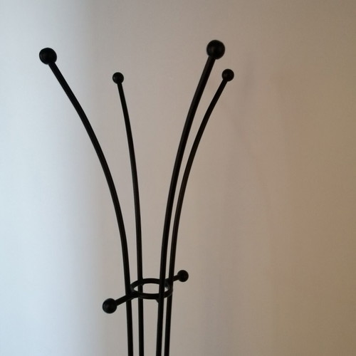 Metal coat rack black, like new, minimalist design