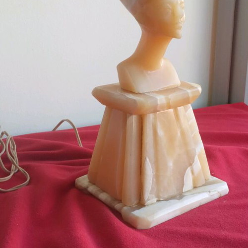 Nefertiti Queen Statue from Onyx with Internal Lighting used