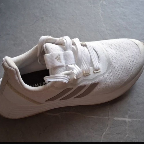 Adidas Women's Light Motion Running Shoes like new, size 38, white beige