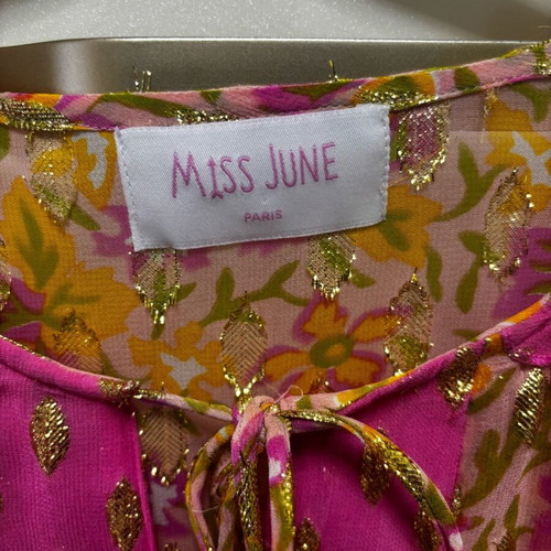 Miss June shirt like new, pink multicolor, size M