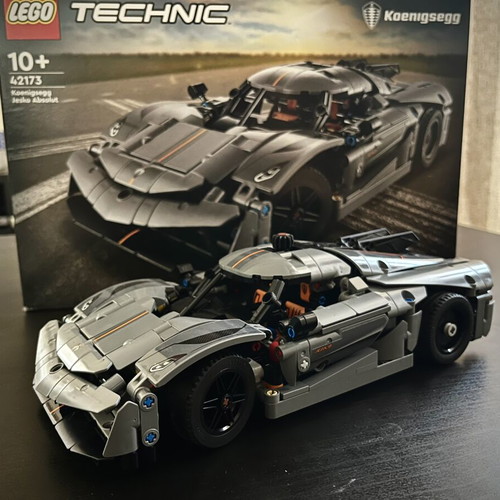 LEGO Technic Koenigsegg Jesko Absolut set 42173