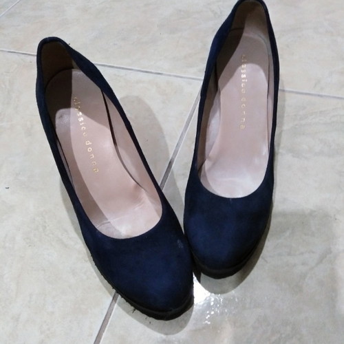 Classico platform shoe like new, blue size 38