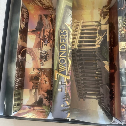 7 Wonders board game with Manneken Pis and Catan expansions, Repos