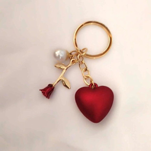 Keychain Heart with Rose and Pearl new, red and gold tone