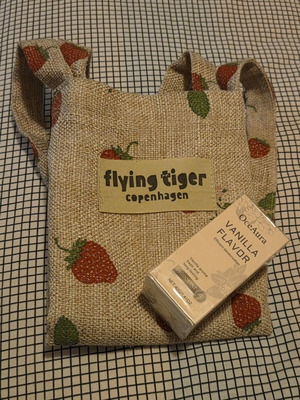 Tote bag Flying Tiger Copenhagen new, multicolor with vanilla deodorant gift