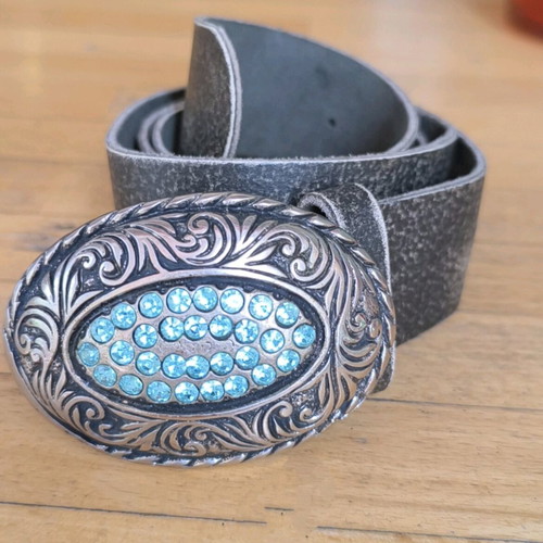 Vintage belt with rhinestones like new, size L, length 100 cm