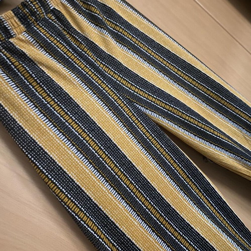 Patterned pants new, size L, multicolor