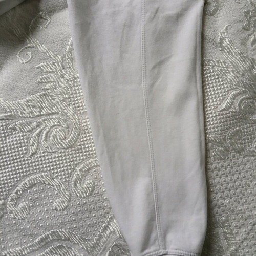 Women's cropped white sweatshirt like new, size XS