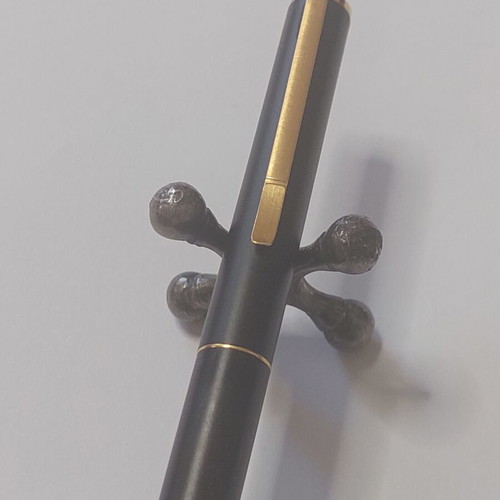 Aurora Hastil pen used