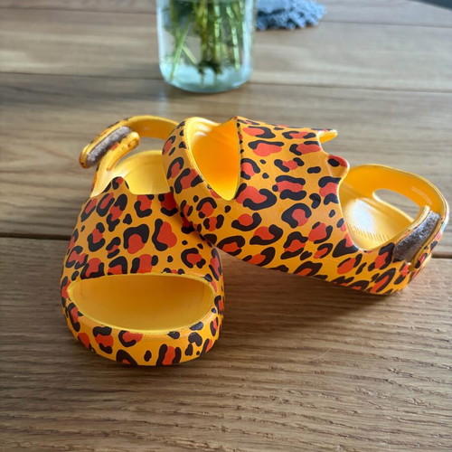 Mini Melissa kids clogs like new, yellow leopard print