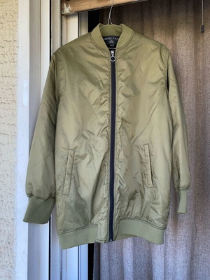 Kendall + Kylie women's oversize long bomber jacket khaki like new