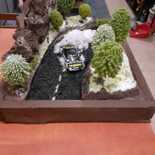 Car diorama handmade, new