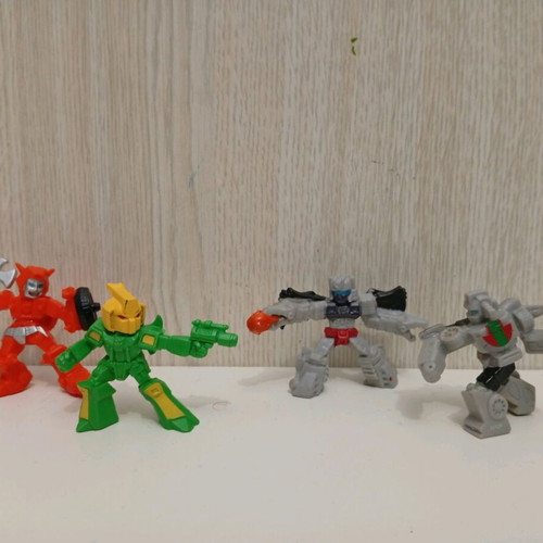 Transformers Robots in Disguise Tiny Titans Series mini figures used, Autobot VS Decepticon set