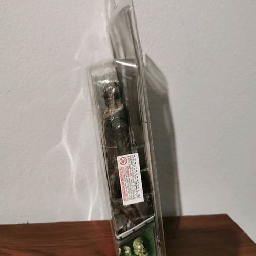 Resident Evil Neca Zombie Figure 2006 new