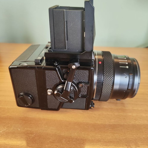 Zenza Bronica ETRSi Medium Format Camera 645 with 50mm F2.8 Lens and Two Prisma Viewfinders like new