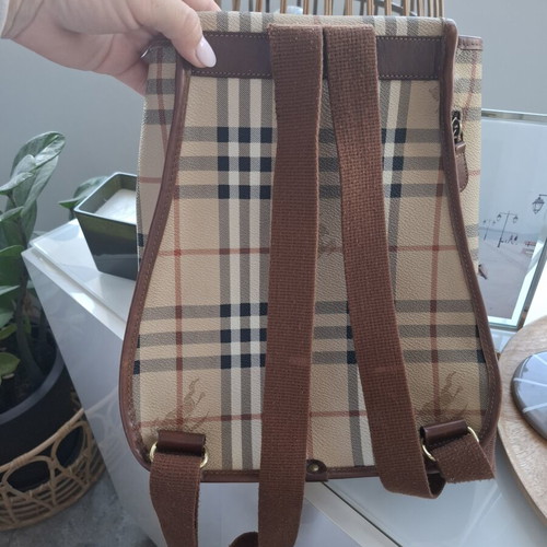 Burberrys leather backpack used, beige, vintage authentic