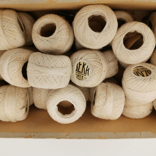 Veka No1 thread balls used, vintage 1960