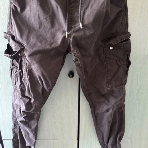 Pull & Bear men's black cargo pants size L