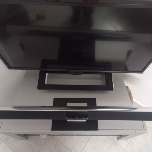 Bang & Olufsen Beolab 3500 Soundbar σαν καινούργιο με Bluetooth και βάσεις