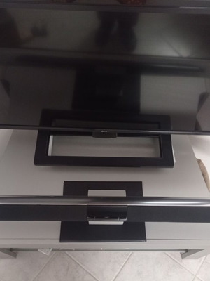 Bang & Olufsen Beolab 3500 Soundbar σαν καινούργιο με Bluetooth και βάσεις