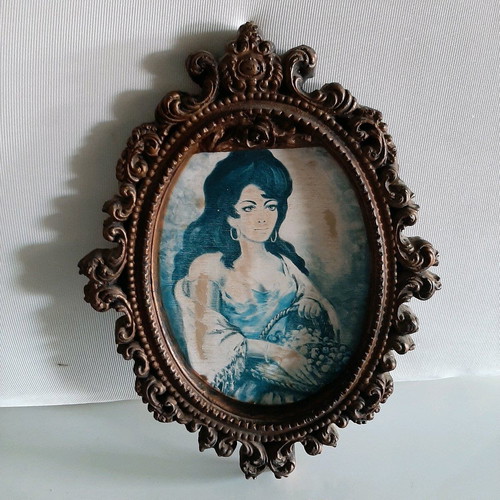 Gypsum frame used, solid carved, dimensions 47×36 cm