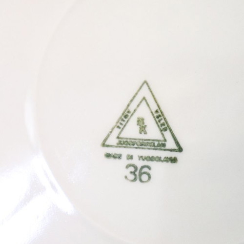 Vintage decorative plate Asian style Titov Veles like new