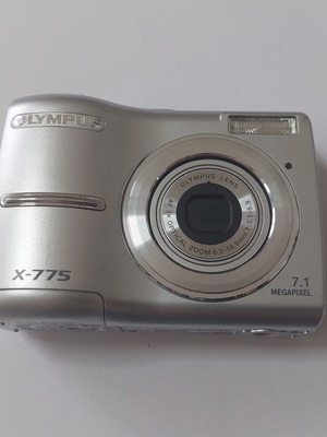 Olympus X775 camera used