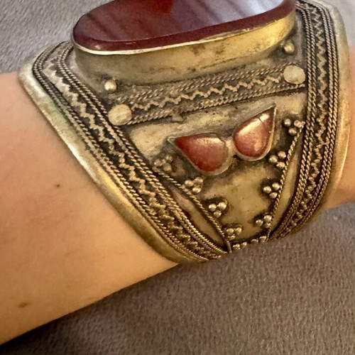 Vintage handmade 925 silver bracelet with carnelian semiprecious stone like new
