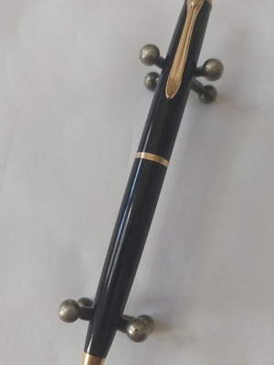 Pelikan mechanical pencil black used