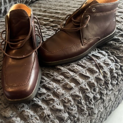 Μποτάκια Timberland δερμάτινα σαν καινούργια, καφέ, νούμερο 38