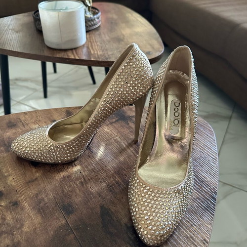 Dodici high heels used, size 37, champagne with rhinestones