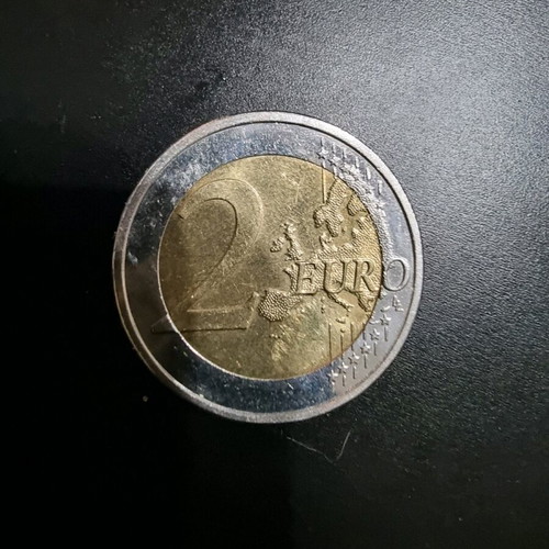 2 Euro coin like new