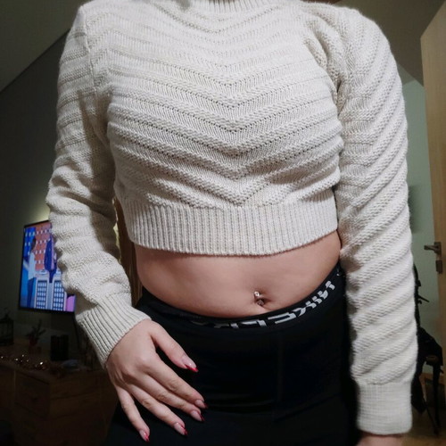 Beige knitted sweater used, size S