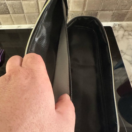 Wall hair clipper with accessories and leather case, new