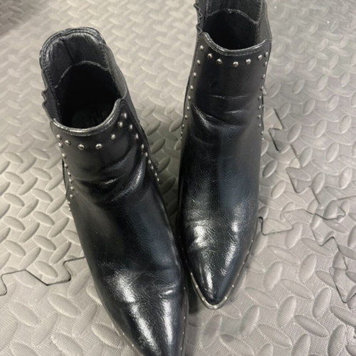 Black leather Chelsea style ankle boots used with studs size 38