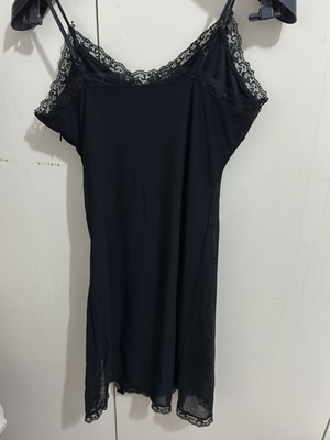 Φόρεμα ASOS μαύρο μεταχειρισμένο σε άριστη κατάσταση