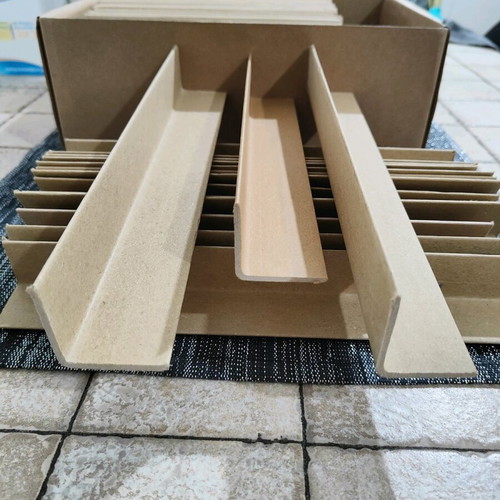400 hard corner protectors / packaging