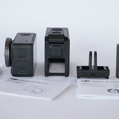DJI Osmo Action 4 Standard Combo camera