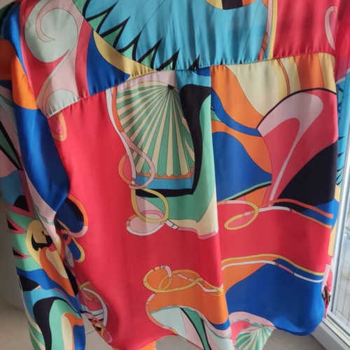 Twenty 29 women's shirt M multicolor like new