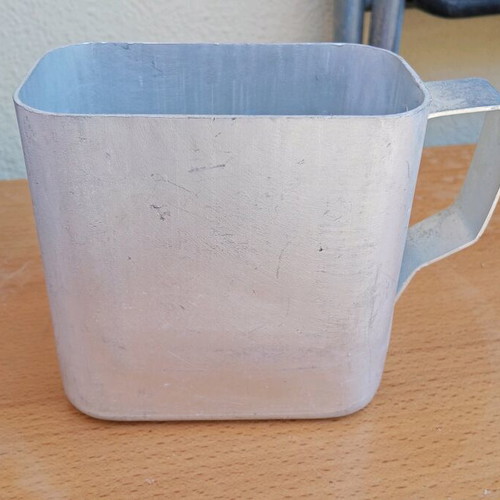 Metal cup aluminum military style like new