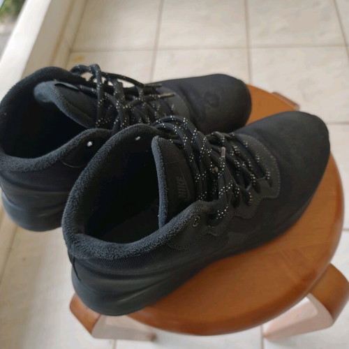 Men's Nike boots used, size EU 41, black