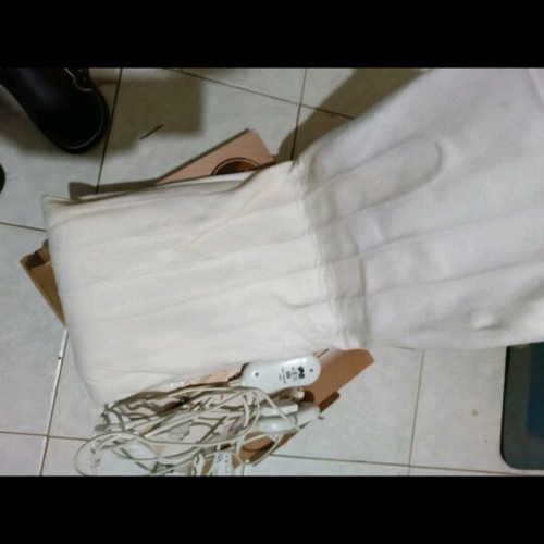 TNS Home Collection electric blanket like new, double heating pad
