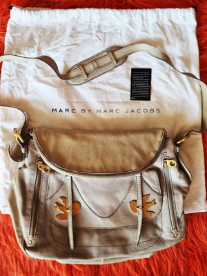 Marc Jacobs Petal to the Metal μεγάλη μαλακή δερμάτινη χιαστί τσάντα σαν καινούργιο, μπεζ