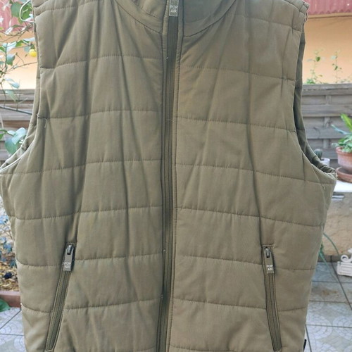 Pop-Air sleeveless vest khaki Medium like new