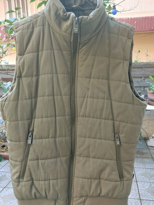 Pop-Air sleeveless vest khaki Medium like new
