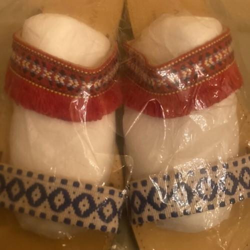 Handmade leather sandals new, size 39, beige